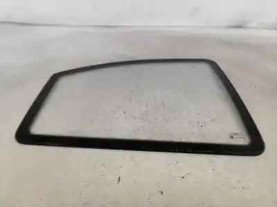 Peça sobressalente para automóvel em segunda mão Vidro Da Porta Traseira Direita por OPEL KADETT E HATCHBACK (T85) 1.3 i Cat (C08. C48. D08. D48) Referências OEM IAM DOT32M11AS2  
