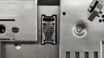 Peça sobressalente para automóvel em segunda mão quadrante por bmw 1 (e87) 118 d referências oem iam 102495251  