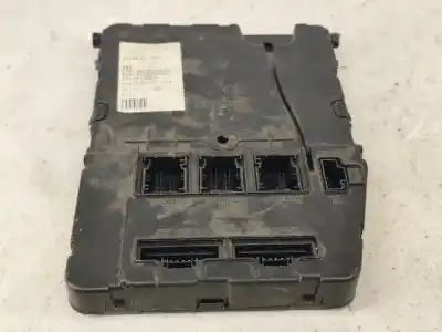 Автозапчасти б/у блок реле/предохранителей за RENAULT MEGANE II (BM0/1_, CM0/1_) 1.4 16V (BM0B CM0B) ссылки OEM IAM 8200280937  