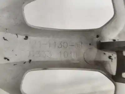 İkinci el araba yedek parçası hub kapaklari için ford fiesta vi (cb1, ccn) 1.25 oem iam referansları 8v211130jb  