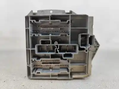 Second-hand car spare part fuse box unit for lancia ypsilon (843_) 1.2 (843.axa1a) oem iam references 51724649  