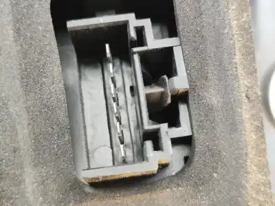 Second-hand car spare part front right headlight for lancia ypsilon (843_) 1.2 (843.axa1a) oem iam references 0334003  