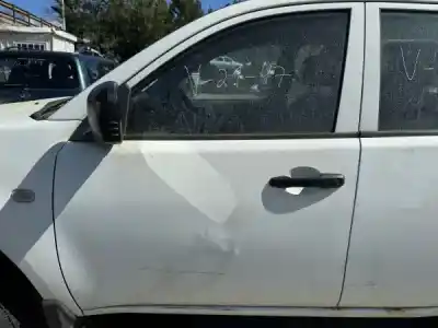 Автозапчасти б/у левая передняя дверь за mitsubishi l 200 (ka0/kb0) 2.5 di-d cat ссылки oem iam   