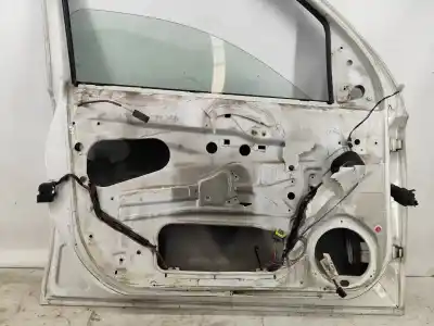 Second-hand car spare part left front door for opel combo tour 1.3 cdti 16v oem iam references   
