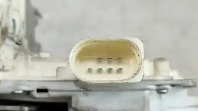 Pezzo di ricambio per auto di seconda mano serratura porta anteriore destra per audi a4 b7 avant (8ed) 2.0 tdi riferimenti oem iam 8e1837016aa   Pezzo di ricambio per auto di seconda mano serratura porta anteriore destra per audi a4 b7 avant (8ed) 2.0 tdi riferimenti oem iam 8e1837016aa