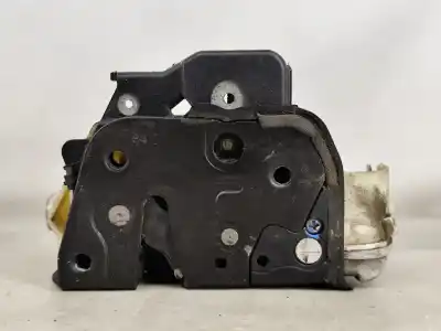 Автозапчастина б/у замок передніх дверей лівий для AUDI A4 B7 AVANT (8ED) 2.0 TDI Посилання на OEM IAM 8E1837015   Автозапчастина б/у замок передніх дверей лівий для AUDI A4 B7 AVANT (8ED) 2.0 TDI Посилання на OEM IAM 8E1837015