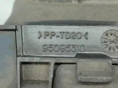 Автозапчастина б/у аераційна решіта для renault clio ii fase i (b/cb0) (1998->) 1.9 d (b/cb0e) посилання на oem iam 95095310  