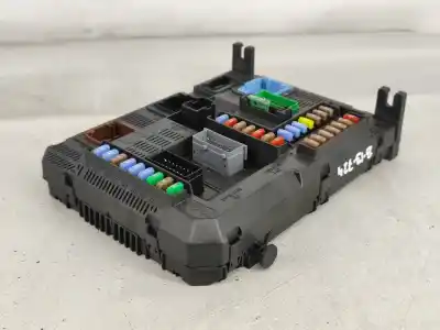 Автозапчасти б/у блок реле/предохранителей за peugeot 308 sw ii (lc_, lj_, lr_, lx_, l4_) 1.6 hdi / bluehdi 115 (lcbhxm lcbhxt) ссылки oem iam 9807054180  