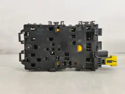 Автозапчасти б/у блок реле/предохранителей за peugeot 308 sw ii (lc_, lj_, lr_, lx_, l4_) 1.6 hdi / bluehdi 115 (lcbhxm lcbhxt) ссылки oem iam 9806192580  