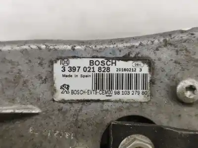Автозапчасти б/у мотор переднего стеклоочистителя за peugeot 308 sw ii (lc_, lj_, lr_, lx_, l4_) 1.6 hdi / bluehdi 115 (lcbhxm lcbhxt) ссылки oem iam 0390241587  