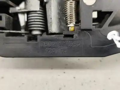 Автозапчастина б/у ліва передня зовнішня ручка для peugeot 308 sw ii (lc_, lj_, lr_, lx_, l4_) 1.6 hdi / bluehdi 115 (lcbhxm lcbhxt) посилання на oem iam 9802977380  