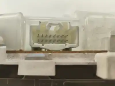 Peça sobressalente para automóvel em segunda mão quadrante por mazda 5 (cr19) 2.0 cd (cr19) referências oem iam c23555430  