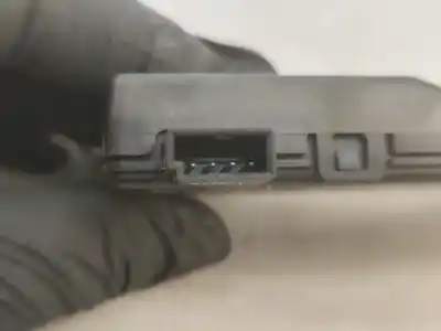 Pezzo di ricambio per auto di seconda mano centralina motore per opel corsa e (x15) 1.4 (08 68) riferimenti oem iam 13503204  