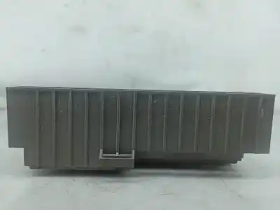 Second-hand car spare part fuse box unit for bmw 1 coupé (e82) 120 d oem iam references 9119446  