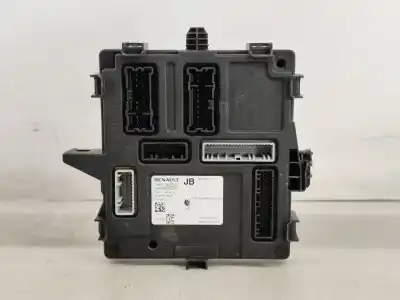 Pièce détachée automobile d'occasion boîtes à fusibles pour renault captur ii (hf_) tce 100 (hfmt) références oem iam 284b13925r