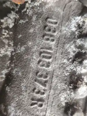 Pezzo di ricambio per auto di seconda mano testata motore per volkswagen passat b6 variant (3c5) 2.0 tdi riferimenti oem iam 038103373r  