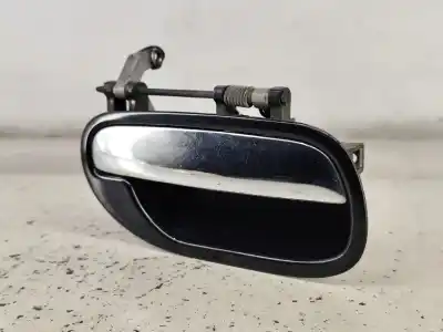 Pezzo di ricambio per auto di seconda mano maniglia esterna anteriore destra per volvo v40 combi (vw) 1.9 td gasóleo 1997 5p riferimenti oem iam   