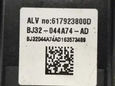 Автозапчасти б/у подушка безопасности передняя правая за land rover range rover evoque (l538) 2.0 d 4x4 ссылки oem iam bj32044a74ad   Автозапчасти б/у подушка безопасности передняя правая за land rover range rover evoque (l538) 2.0 d 4x4 ссылки oem iam bj32044a74ad