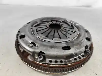 Автозапчастина б/у комплект зцеплення для audi a3 (8l1) 1.9 tdi посилання на oem iam 324030210   Автозапчастина б/у комплект зцеплення для audi a3 (8l1) 1.9 tdi посилання на oem iam 324030210