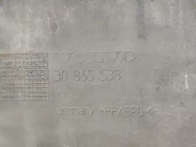 Автозапчастина б/у задній бампер для volvo v40 combi (vw) 1.9 td gasóleo 1997 5p посилання на oem iam 30865538  