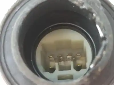 Second-hand car spare part passenger side right window regulator for toyota auris hatchback (_e18_) 1.4 d-4d (nde180_. nde180r) gasóleo 2015 5p oem iam references 857100d100  