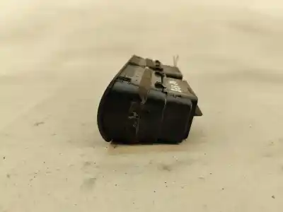 Автозапчастина б/у аераційна решіта для audi a3 (8l1) 1.9 tdi посилання на oem iam   