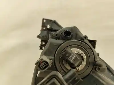 Second-hand car spare part right headlight for mazda 5 (cr19) 2.0 cd (cr19) oem iam references 1147na  