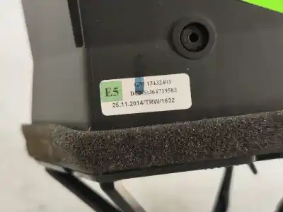 Second-hand car spare part air ventilation grille for opel zafira tourer c (p12) 2.0 cdti (75) oem iam references   