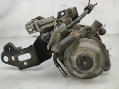 Автозапчастина б/у опора дизельного фільтра для toyota auris hatchback (_e18_) 1.4 d-4d (nde180_. nde180r) gasóleo 2015 5p посилання на oem iam 23390yzzab  