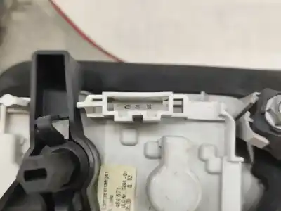 Автозапчастина б/у лівий задній ліхар в дверях для audi a4 b7 avant (8ed) 2.0 tdi 16v посилання на oem iam 8e9945093  