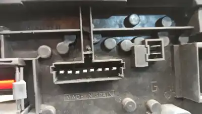 Автозапчасти б/у левый задний фонарь за renault clio i (b/c57_, 5/357_) 1.2 (b/c/s57a b/c57s 5/357f 5/357j 5/357l 5/357r) ссылки oem iam 7700827551   Автозапчасти б/у левый задний фонарь за renault clio i (b/c57_, 5/357_) 1.2 (b/c/s57a b/c57s 5/357f 5/357j 5/357l 5/357r) ссылки oem iam 7700827551