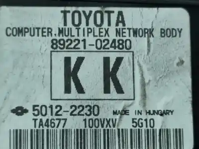 Автозапчасти б/у блок реле/предохранителей за toyota auris hatchback (_e18_) 1.4 d-4d (nde180_. nde180r) gasóleo 2015 5p ссылки oem iam 8922102480  