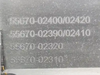 Автозапчастина б/у аераційна решіта для toyota auris hatchback (_e18_) 1.4 d-4d (nde180_. nde180r) gasóleo 2015 5p посилання на oem iam   