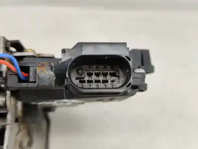 Автозапчастина б/у замок передніх дверей лівий для audi a6 c5 (4b2, 4b4) 2.5 tdi посилання на oem iam 4b1837015g  