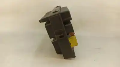 Автозапчасти б/у блок реле/предохранителей за opel astra h caravan (l35) 1.7 cdti (l35) gasóleo 2005 5p ссылки oem iam 13206754  