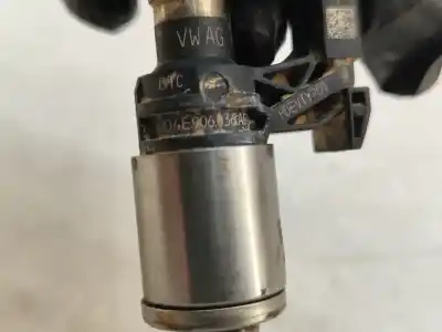 Автозапчастина б/у инжектор для seat leon (5f1) 1.4 16v tsi act посилання на oem iam 04e906036af  