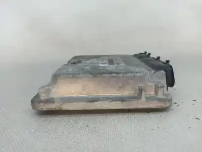 Pezzo di ricambio per auto di seconda mano centralina motore per volkswagen passat variant (3b5) 1.9 tdi riferimenti oem iam 038906018ga  