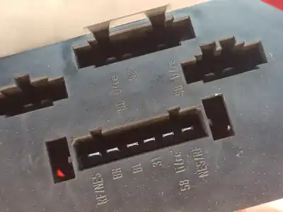 Автозапчастина б/у правий передній пілот для volkswagen passat variant (3b5) 1.9 tdi посилання на oem iam 3b9945112f  