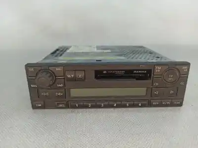 İkinci el araba yedek parçası Ses Sistemi / Radyo Cd için VOLKSWAGEN PASSAT VARIANT (3B5) 1.9 TDI OEM IAM referansları   