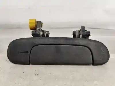 Автозапчасти б/у задняя правая наружная ручка за MAZDA 323 S VI (BJ) 1.3 16V ссылки OEM IAM   