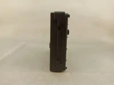 Pezzo di ricambio per auto di seconda mano scatola relè/fusibili per renault megane scenic (ja0/1_) 1.9 dti (ja0n) riferimenti oem iam 7703397911  