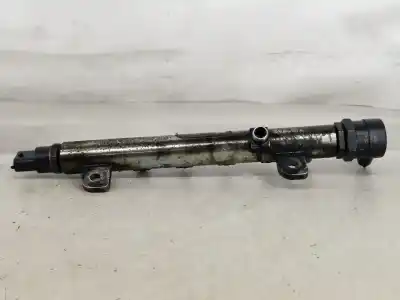 Pezzo di ricambio per auto di seconda mano rampa iniettori per opel vectra c gts (z02) 1.9 cdti (f68) riferimenti oem iam 0445214057  