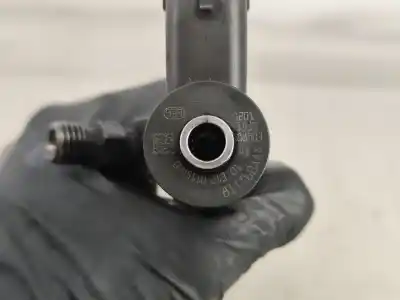 Peça sobressalente para automóvel em segunda mão injetor por opel vectra c gts (z02) 1.9 cdti (f68) referências oem iam 0445110213  