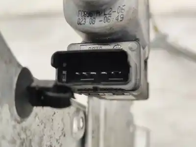 Second-hand car spare part driver left window regulator for renault clio iii (br0/1, cr0/1) 1.2 16v (br02 br0j br11 cr02 cr0j cr11) oem iam references 400858j  