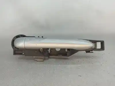 Second-hand car spare part exterior right front door handle for renault clio iii (br0/1, cr0/1) 1.2 16v (br02 br0j br11 cr02 cr0j cr11) oem iam references 