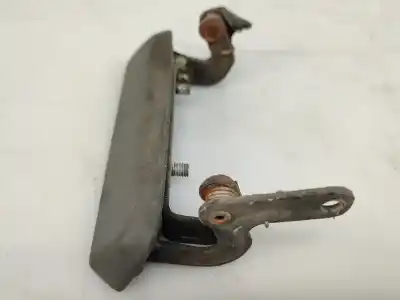 Pezzo di ricambio per auto di seconda mano maniglia esterna anteriore sinistra per opel corsa a tr (s83) 1.2 s (f11, m11, m19, f19) riferimenti oem iam 506pvc  