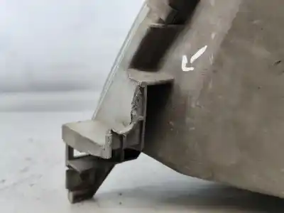 Second-hand car spare part right headlight for renault clio i (b/c57_, 5/357_) 1.2 (b/c/s57a b/c57s 5/357f 5/357j 5/357l 5/357r) oem iam references   