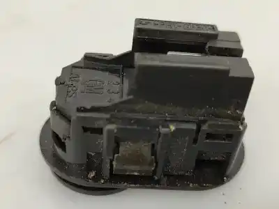 Pezzo di ricambio per auto di seconda mano controllo specchio per opel corsa c (x01) 1.2 (f08, f68) riferimenti oem iam 09226861   Pezzo di ricambio per auto di seconda mano controllo specchio per opel corsa c (x01) 1.2 (f08, f68) riferimenti oem iam 09226861