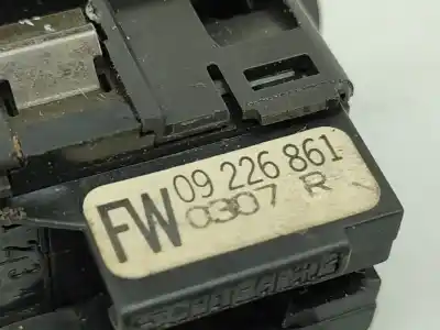 Pezzo di ricambio per auto di seconda mano controllo specchio per opel corsa c (x01) 1.2 (f08, f68) riferimenti oem iam 09226861   Pezzo di ricambio per auto di seconda mano controllo specchio per opel corsa c (x01) 1.2 (f08, f68) riferimenti oem iam 09226861