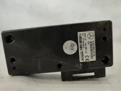 Pièce détachée automobile d'occasion Calculateur Moteur Ecu pour MERCEDES-BENZ CLASSE C CARRINHA (S202) C 220 T CDI (202.193) Gasóleo 2000 5P Références OEM IAM A2038203226  